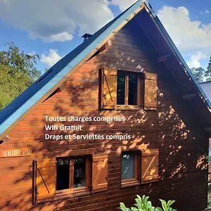  Chalet Le Saintantheme / Praboure